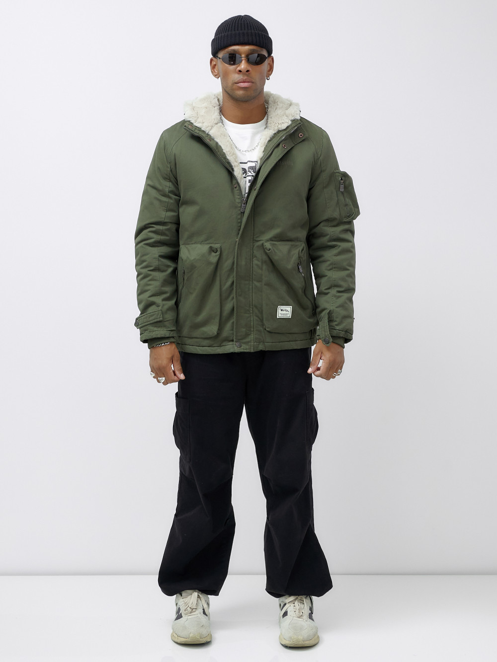 Куртка молодежная мужская зимняя с мехом цвета хаки 2611Kh