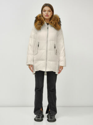 Куртка женская зимняя с мехом енот премиум класса бежевого цвета 381B