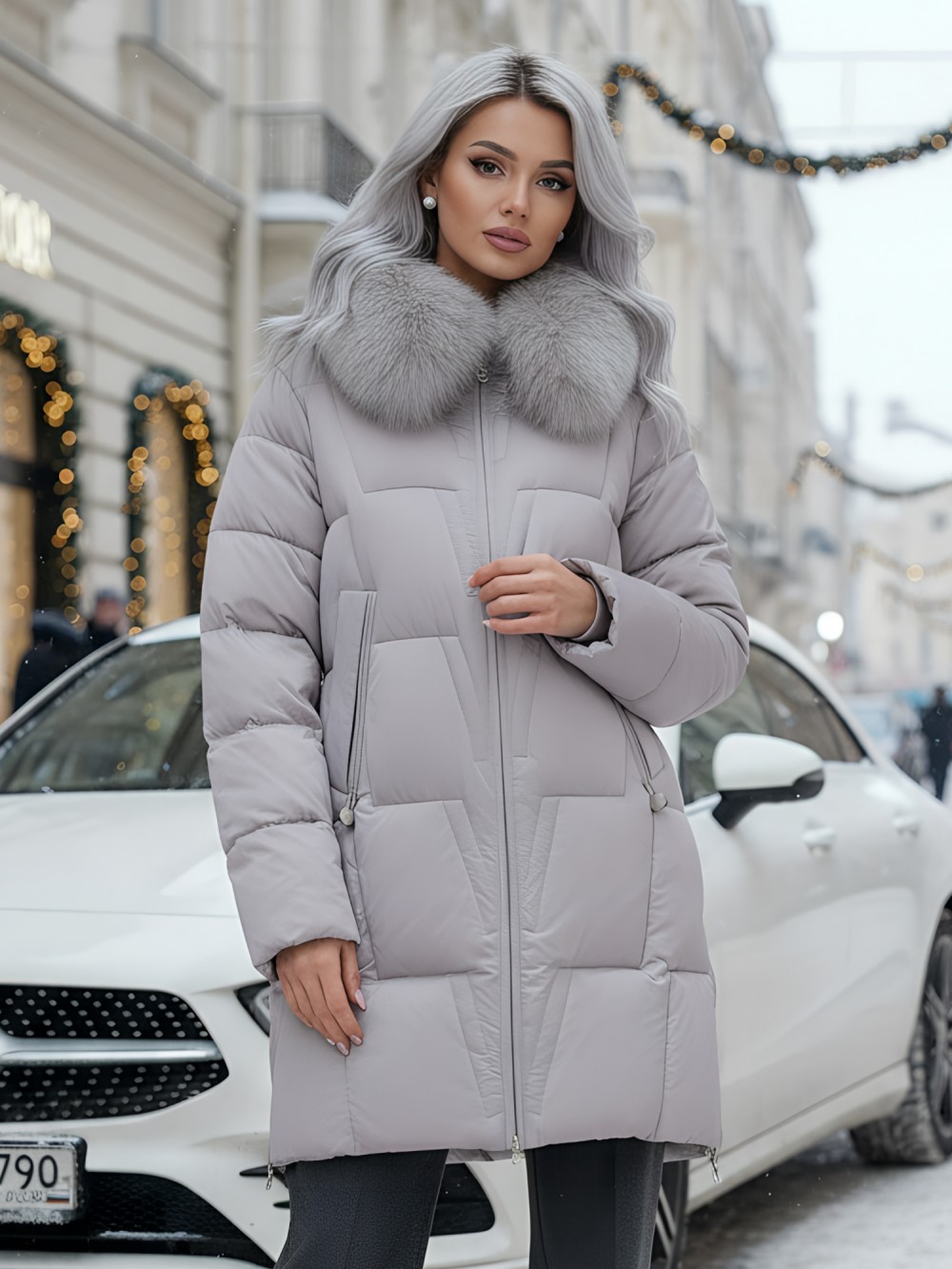 Пальто зимнее утепленное с мехом и капюшоном тренд светло-коричневого цвета 7630SK