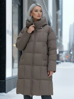 Пальто зимнее утепленное с капюшоном женское светло-коричневого цвета 7741SK