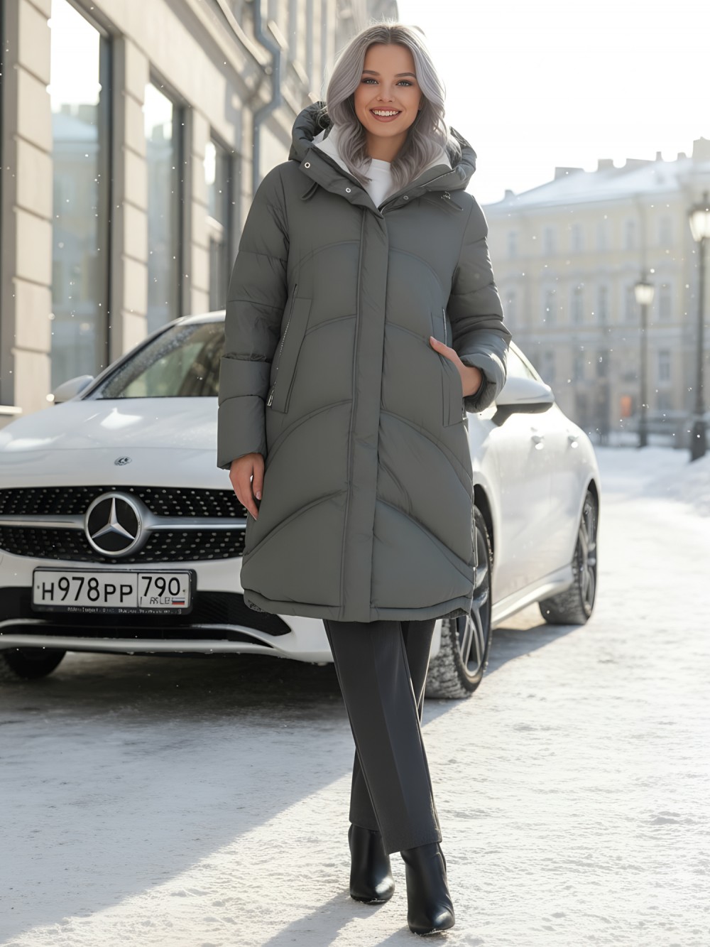 Пальто зимнее утепленное с капюшоном женское цвета хаки 7747Kh