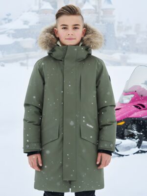 Парка зимняя подростковая для мальчика с капюшоном и мехом цвета хаки 9535Kh