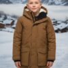 Парка зимняя подростковая для мальчика с капюшоном коричневого цвета 9539K