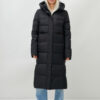 Пальто утепленное стеганное зимнее с капюшоном женское черного цвета 9620Ch