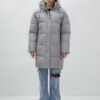 Куртка зимняя женская с капюшоном удлиненная стеганная серого цвета 9638Sr